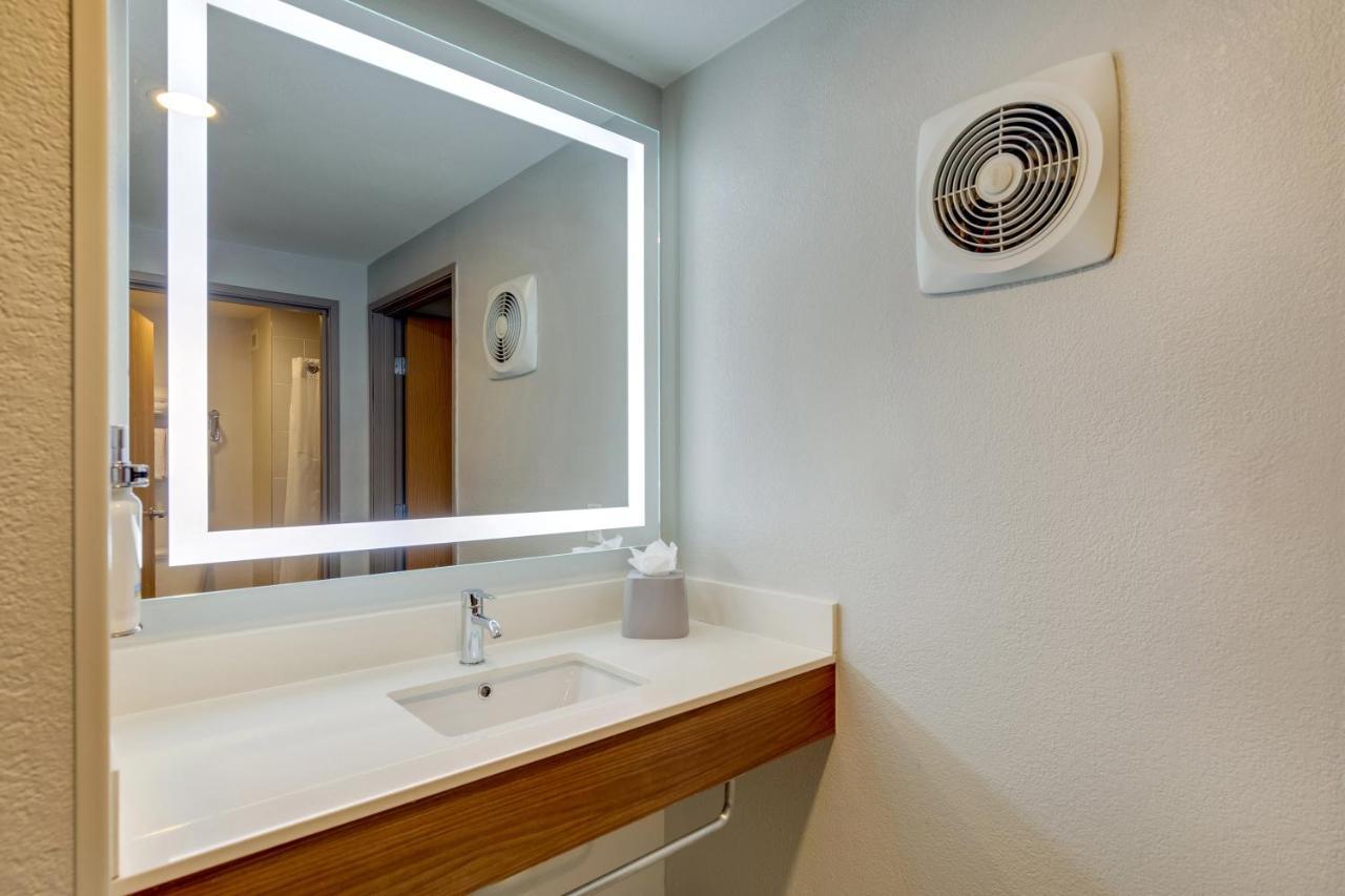 Holiday Inn Express I-95 Capitol Beltway - Largo By Ihg Exterior foto