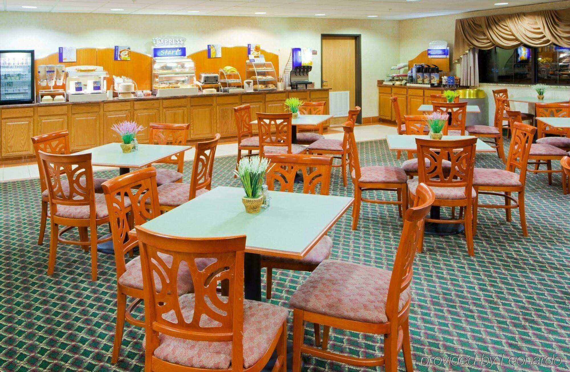 Holiday Inn Express I-95 Capitol Beltway - Largo By Ihg Exterior foto