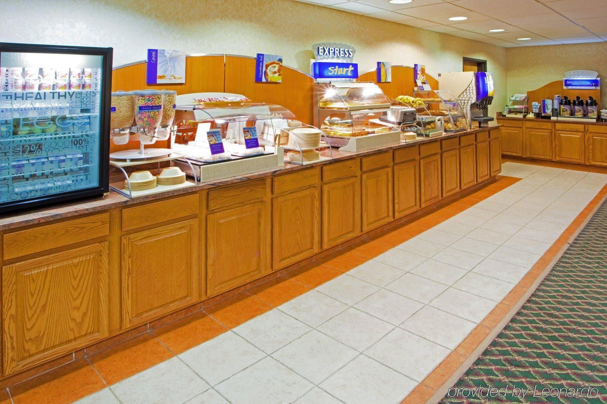 Holiday Inn Express I-95 Capitol Beltway - Largo By Ihg Exterior foto